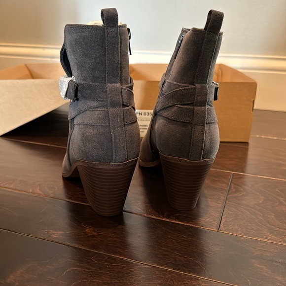 Just Fab Della Booties Magnet color 7 NIB - Picture 4 of 8